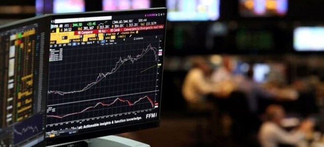 Mahfi Eğilmez: Türkiye'nin 5 yıllık kredi risk primi (CDS) tehlikeli eşikte