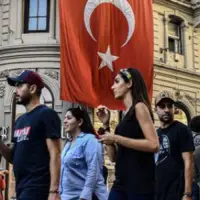 Mahfi Eğilmez yazdı: Gelir Artışını Niçin Hissetmiyoruz?