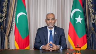 Maldivler Devlet Başkanı Muizzu kabinede küçülmeye gitti