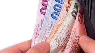 Maliye Bakanlığı: 'Kamu, SSK ve Bağ-Kur emeklilerine yüzde 5.69 zam.'