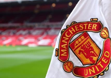 Manchester United, 200 çalışanını işten çıkarmaya hazırlanıyor