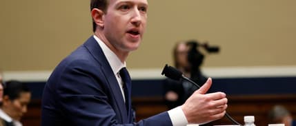 Mark Zuckerberg hakim karşısında: 