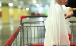 Marketler plastik poşetlerin 75 kuruşa satılmasını istedi