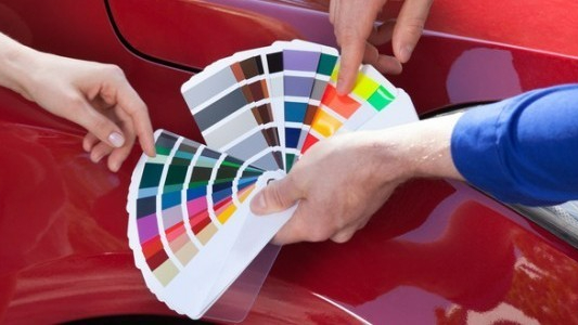 Mart ayında otomobillerde en çok tercih edilen renkler belli oldu