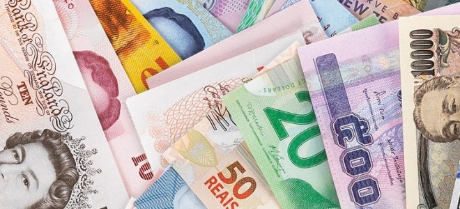 MB'den Faiz Artışı Beklentisiyle Dövizler Düştü