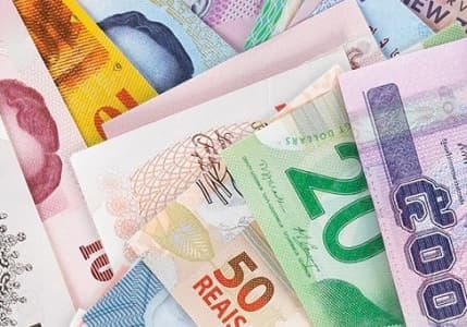 MB'den Faiz Artışı Beklentisiyle Dövizler Düştü