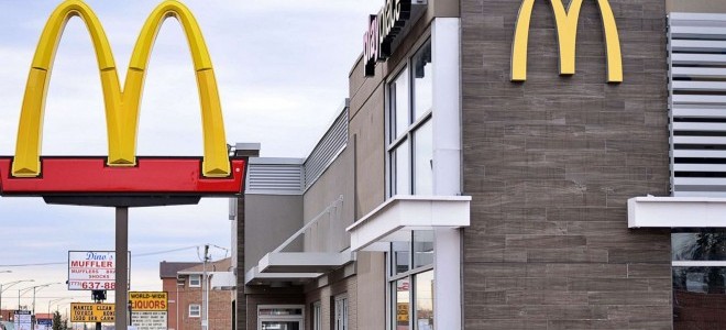 McDonald’s, ABD ve Kanada'da 30 yıl sonra ilk kez franchise bedelini artırdı