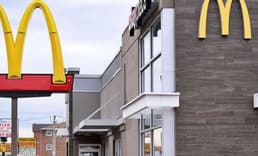 McDonald’s, ABD ve Kanada'da 30 yıl sonra ilk kez franchise bedelini artırdı