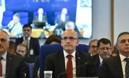 Meclis komisyonunda Mehmet Şimşek tartışması