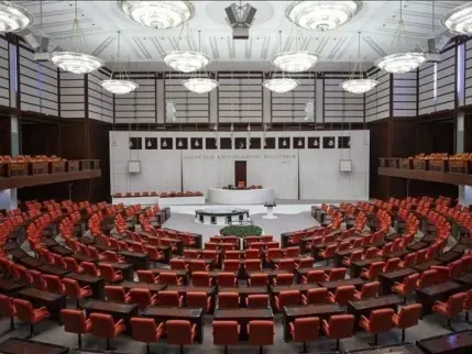 Meclis tatilden dönüyor: İşte yeni yasama döneminde görüşülecek düzenlemeler