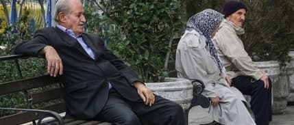 Emekli maaşlarına yüzde 15,75 zam yasalaştı! En düşük maaş kesinleşti