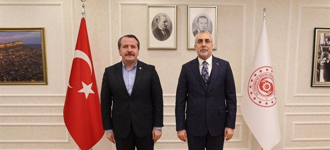 Memur-Sen hükümetin ikinci zam teklifini bekliyor