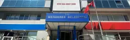 Menderes Belediyesi AK Parti'ye geçti