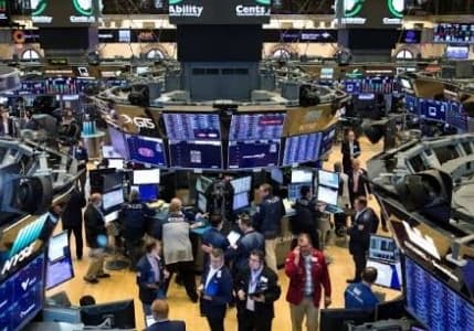 Merkez bankalarının kararları öncesinde piyasalar dalgalı seyrediyor
