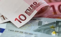 Merkez Sonrası Dövizler Yükseldi, Bist 100 Yüzde 3.33 Düştü