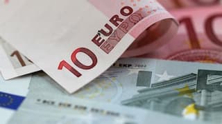 Merkez Sonrası Dövizler Yükseldi, Bist 100 Yüzde 3.33 Düştü