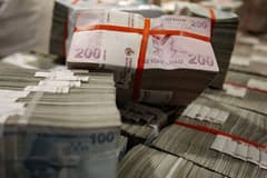 Merkezi yönetim bütçesi şubat ayında fazla verdi