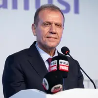 Mersin Büyükşehir Belediye Başkanı Vahap Seçer tutuklandı