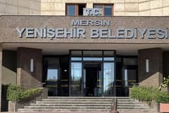 Mersin Yenişehir Belediyesi'ne operasyon