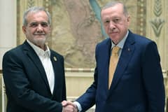 Mesud Pezeşkiyan'dan Türkçe mesaj: Erdoğan’ın kararlı tutumu takdire şayan