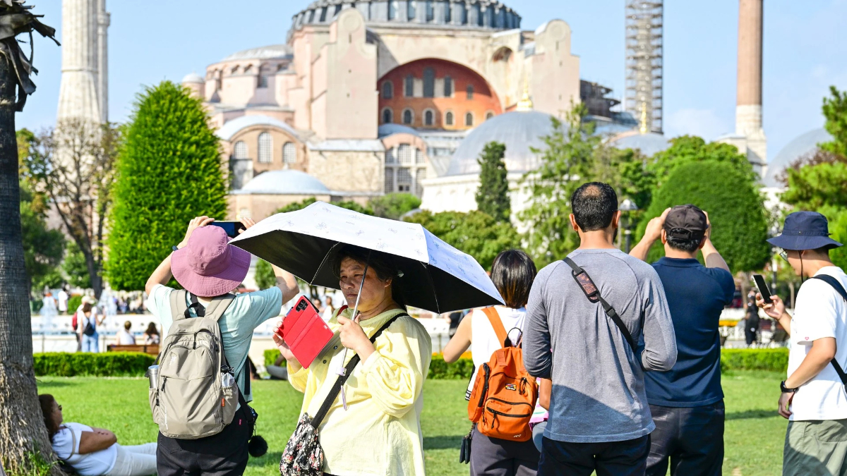 Meteoroloji'den İstanbul için kavurucu sıcak ve nem uyarısı geldi