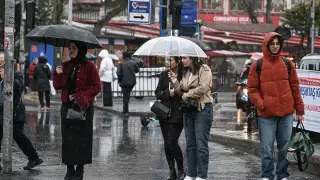 Meteoroloji'den Marmara ve Akdeniz için sağanak yağış uyarısı
