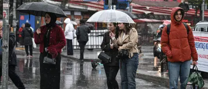Meteoroloji'den Marmara ve Akdeniz için sağanak yağış uyarısı
