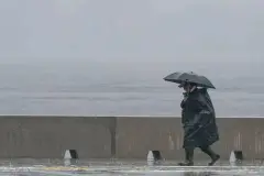 Meteoroloji'den sağanak ve kuvvetli rüzgar uyarısı