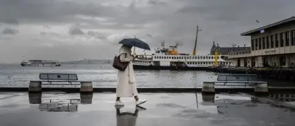 Meteoroloji uzmanı uyardı: İstanbul'a gök gürültülü sağanak yağış geliyor