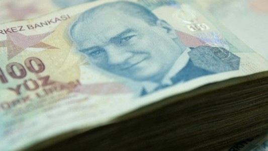 Mevduat faizleri yüzde 45 sınırına dayandı