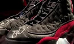 Michael Jordan'ın ayakkabısı açık artırmada rekor fiyata satıldı