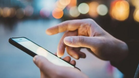 Mobilde tarihi göç: Numara taşıma sayısı ülke nüfusunun 2,4 katını geçti