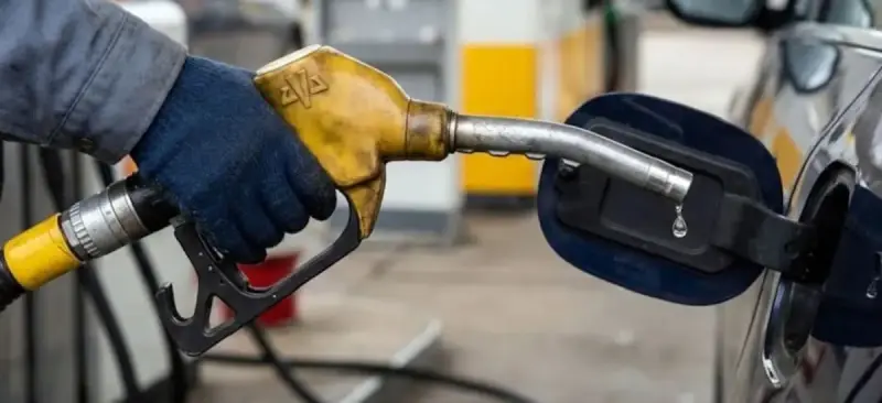 Motorin fiyatlarında dev indirim bekleniyor