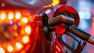 Motorin fiyatlarında indirim bekleniyor