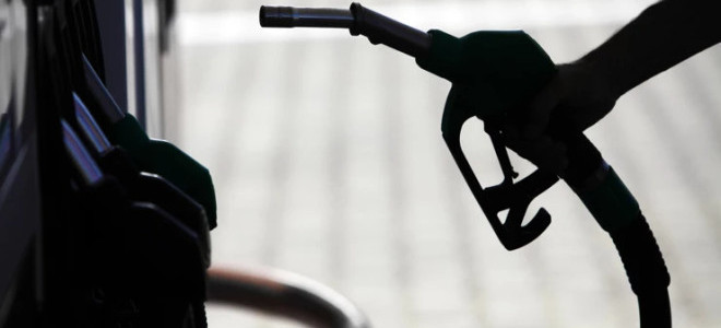 Motorine indirim geldi: Akaryakıtta fiyatlar eşitlenmeye yaklaştı