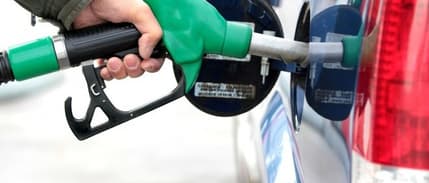 Motorin ve Benzine İndirim