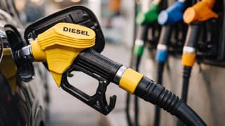 Motorine zam geldi: İşte 7 ilde güncel akaryakıt fiyatları