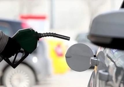 Motorine zam geldi: Benzin zammı da yolda
