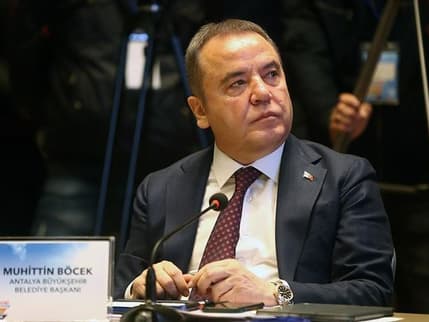 Muhittin Böcek ve ailesinin mal varlıklarına el konuldu