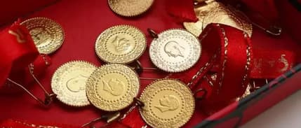 Altın, Fed kayıplarını geri almaya çalışıyor