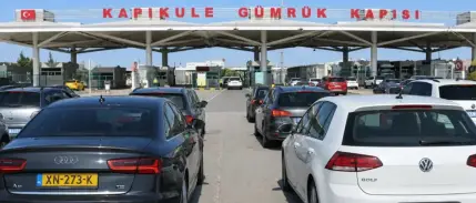 Yabancı plakalı araçlar için yeni düzenleme: Borcunu ödemeyen sınırdan geçemeyecek