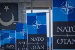 NATO Zirvesi'ne özel tedavülde kullanılacak özel 5 lira basıldı