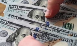 Net UYP aralıkta 294,7 milyar dolar açık verdi