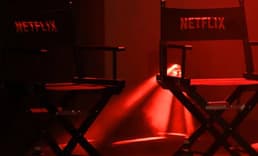 Netflix, Warner Bros'u 72 milyar dolara satın alıyor