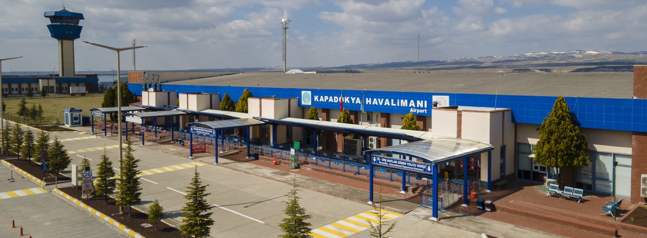 Nevşehir Kapadokya Havalimanı'nın yeni yolcu salonları hizmete açıldı