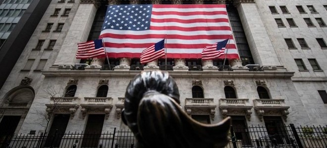 New York borsası Fed'in faiz kararı öncesi karışık seyirle açıldı
