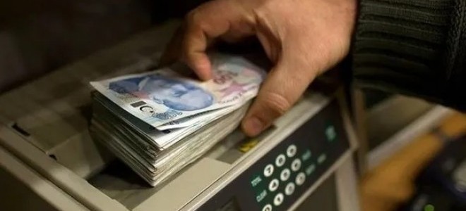 Nisan ayı memur ve emekli maaşları ne zaman yatacak?