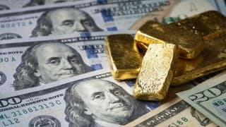 Nisan ayına yükselişle başladı: Altında gözler Trump’a çevrildi