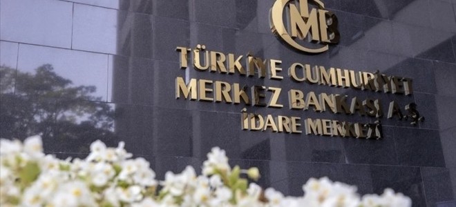 Nisan ayında finansal hizmetlere güven arttı