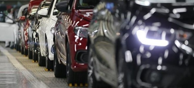 Nisanda en fazla satılan otomobil markaları